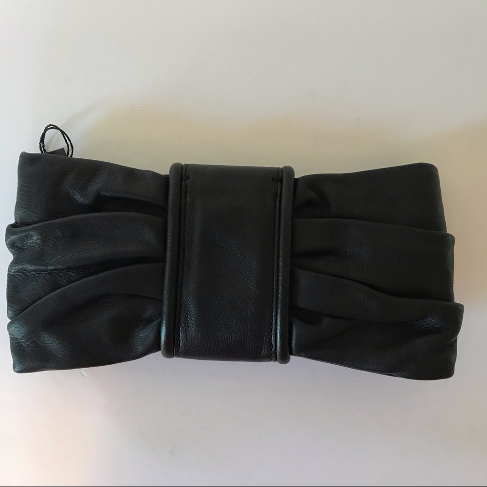 Banana Republic leather clutch - Picture 2 of 9
